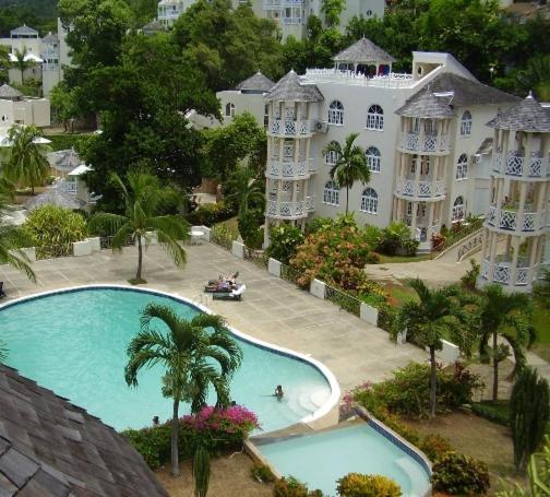 #D1 Castle Studio Wifi King Bed Ocho Rios Jamaica מראה חיצוני תמונה